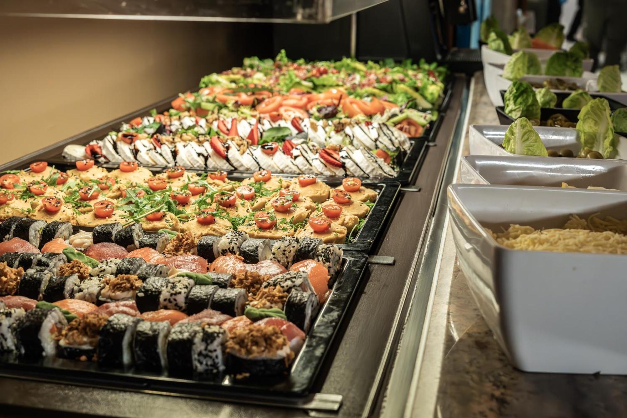 Yomo Patagonia Hotel Arinsal Ngoại thất bức ảnh
